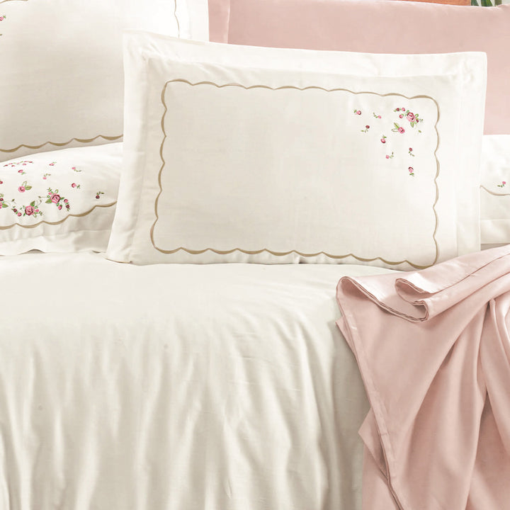 Soft and Silky Cotton Bed Linen Set in Cream Color – Luxurious and Breathable for Maximum Comfort